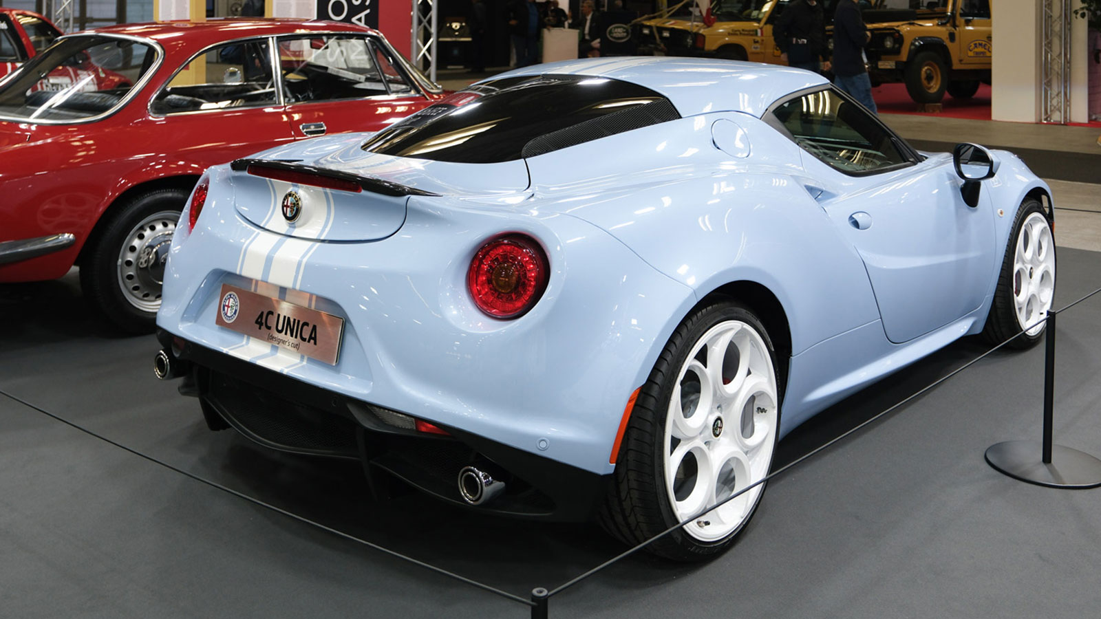 Η μοναδική Alfa Romeo 4C Unica τιμάει τη 10η επέτειο της 4C